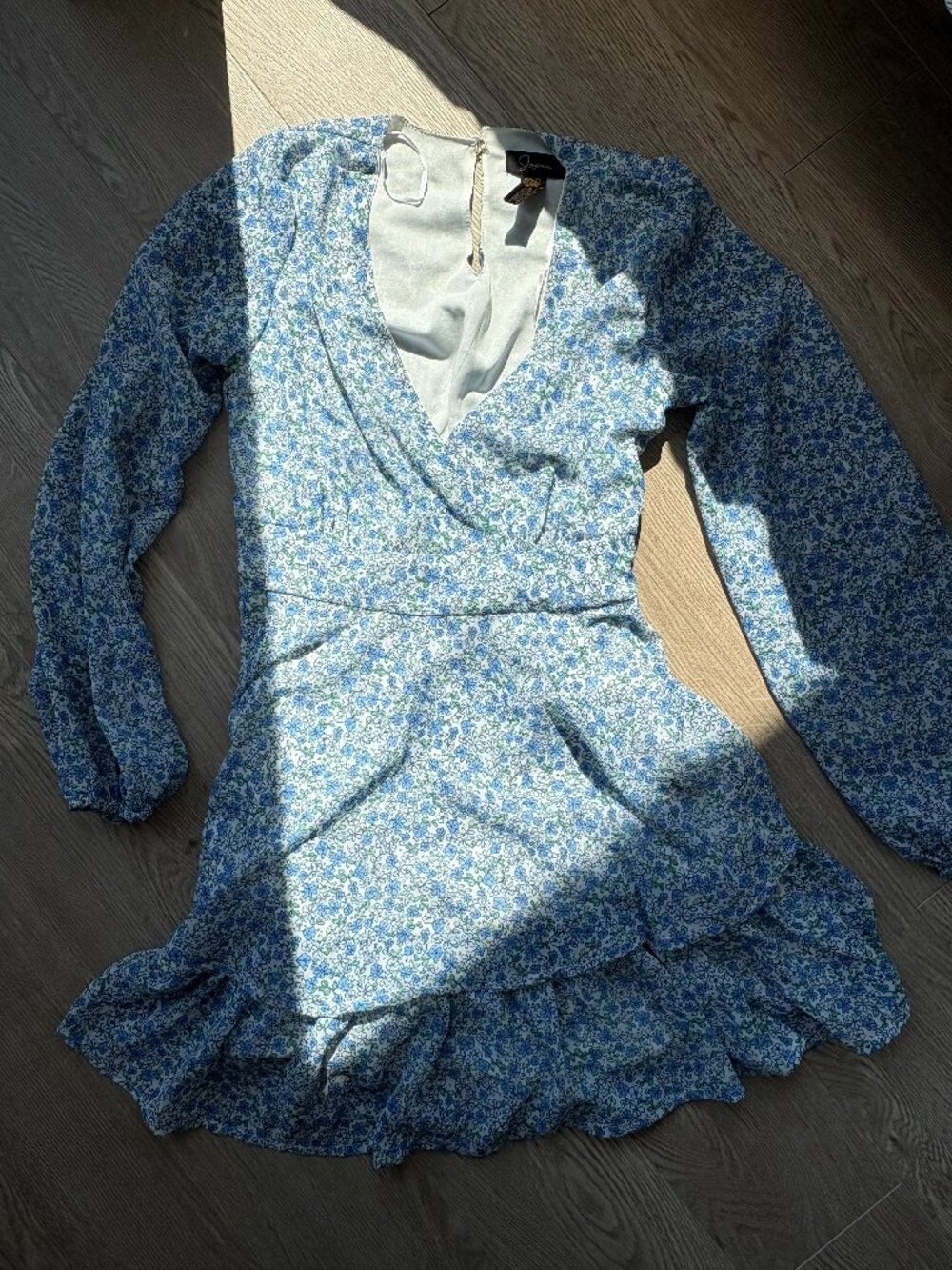 blue floral dress (size s)
